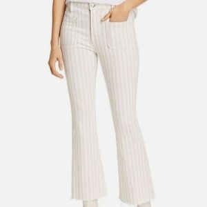 FRAME Le Bardot Jeans in Courtyard